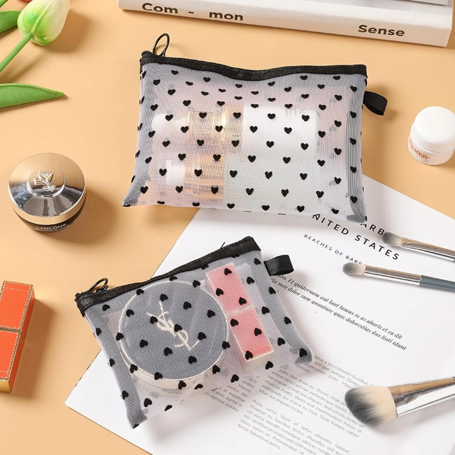 4-Piece Heart Printed Mesh Makeup Bag Set, Portable Travel Mesh Cosmetic Bags Toiletry Bags Makeup Purse Bags Mesh Zipper Storage Pouches for Home Offices Travel Accessories (White)