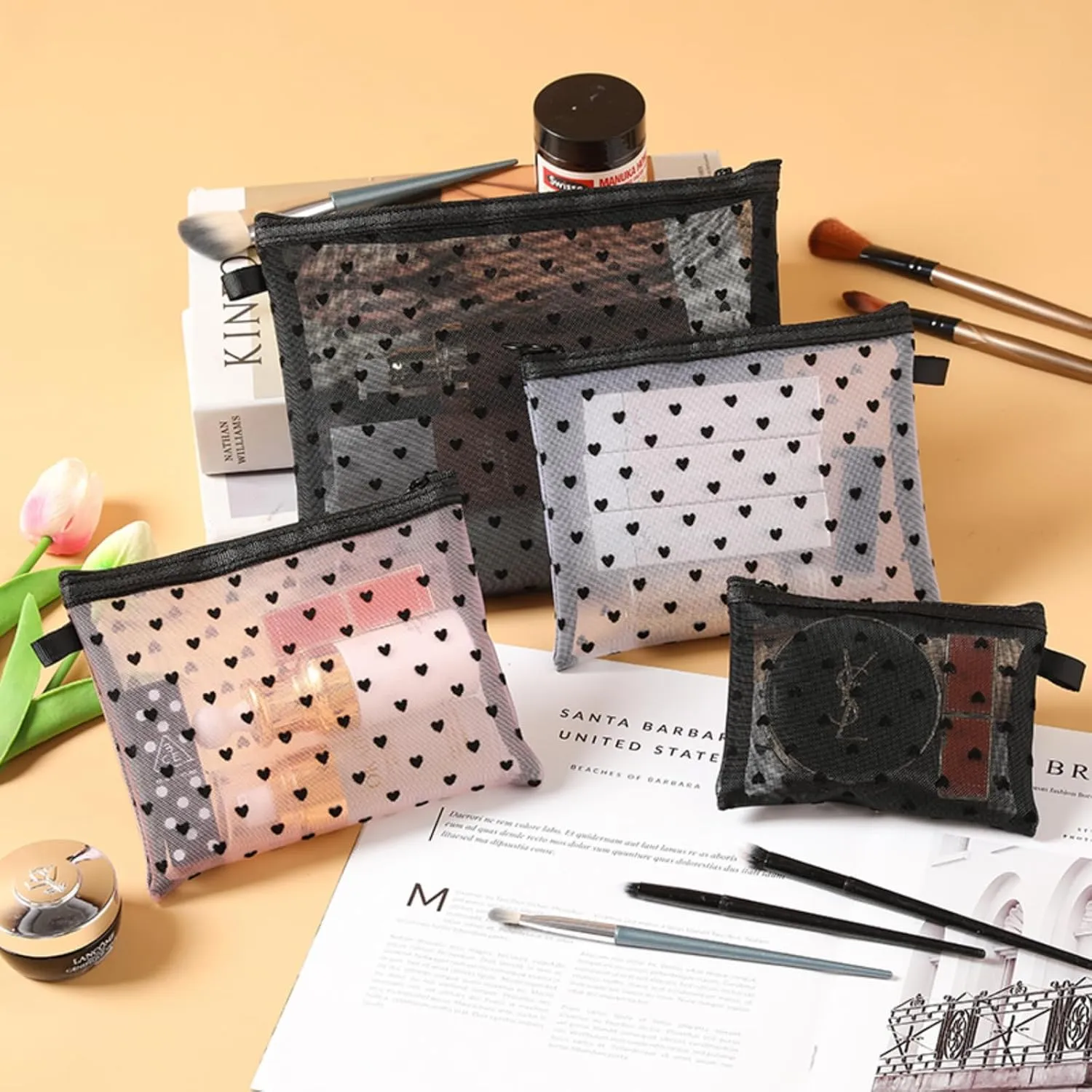 4-Piece Heart Printed Mesh Makeup Bag Set, Portable Travel Mesh Cosmetic Bags Toiletry Bags Makeup Purse Bags Mesh Zipper Storage Pouches for Home Offices Travel Accessories (White)